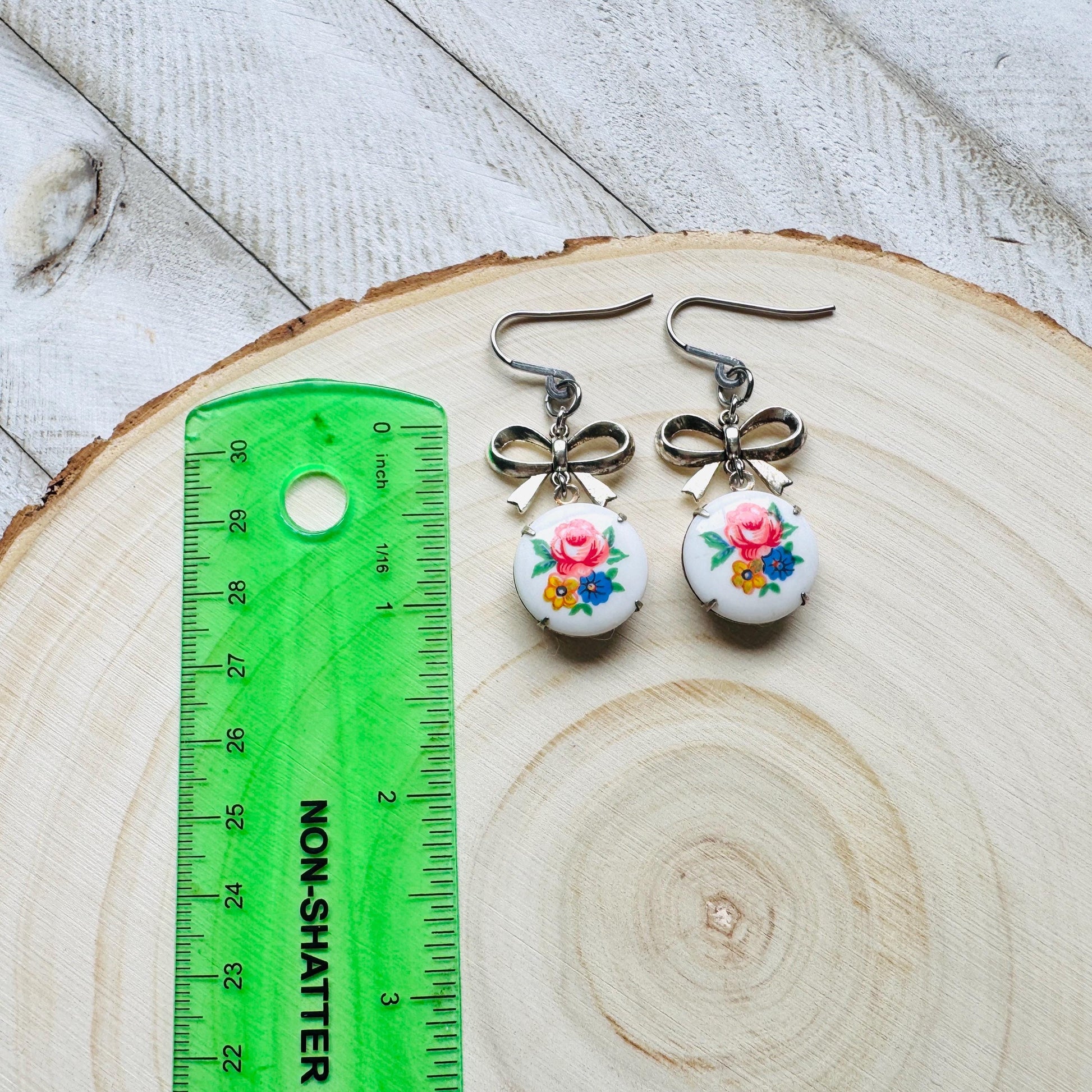 Bow Earrings, Flower Earrings, Fairycore Jewelry, Cottagecore Jewelry, Nature Lover Gift, Unique Gifts for Teachers, Plant Mom Gifts for Her