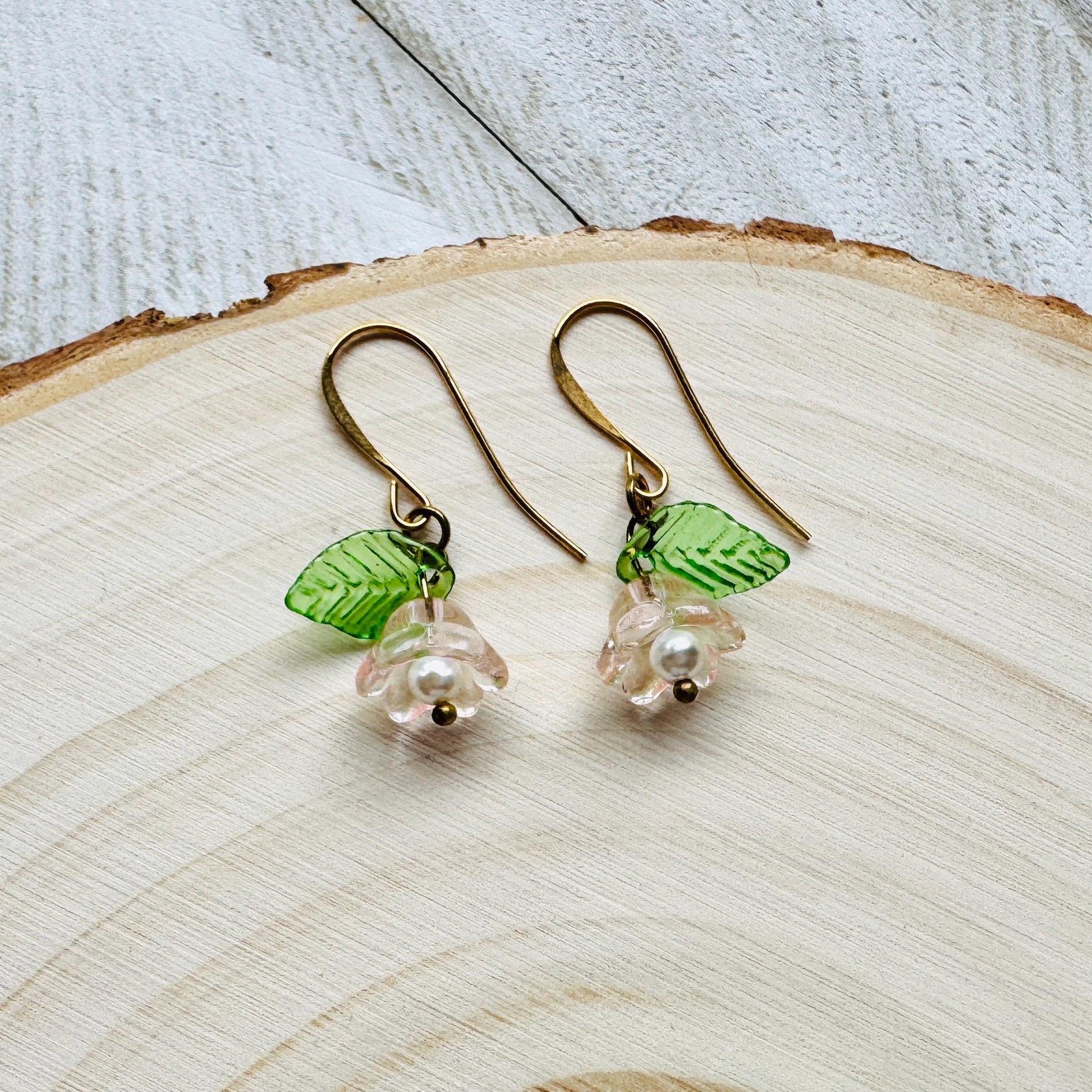 Flower Earrings, Pearl Earrings, Cottagecore Jewelry, Fairycore Jewelry, Best Friend Birthday Gifts for Her, Unique Gifts for Women