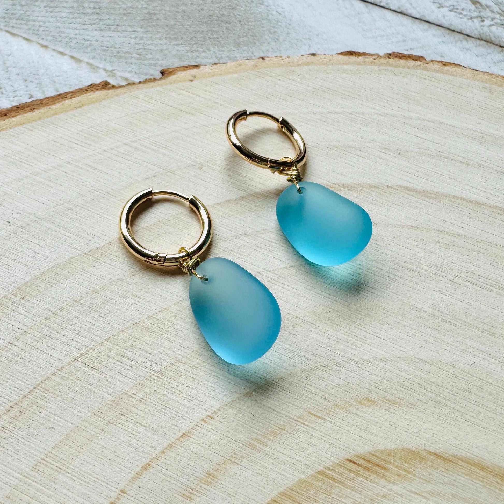 Sea Glass Earrings Dangle, Beachy Jewelry, Huggie Hoop Earrings, Blue Earrings, Trendy Jewelry, Boho Hippie Jewelry, Birthday Gift Ideas