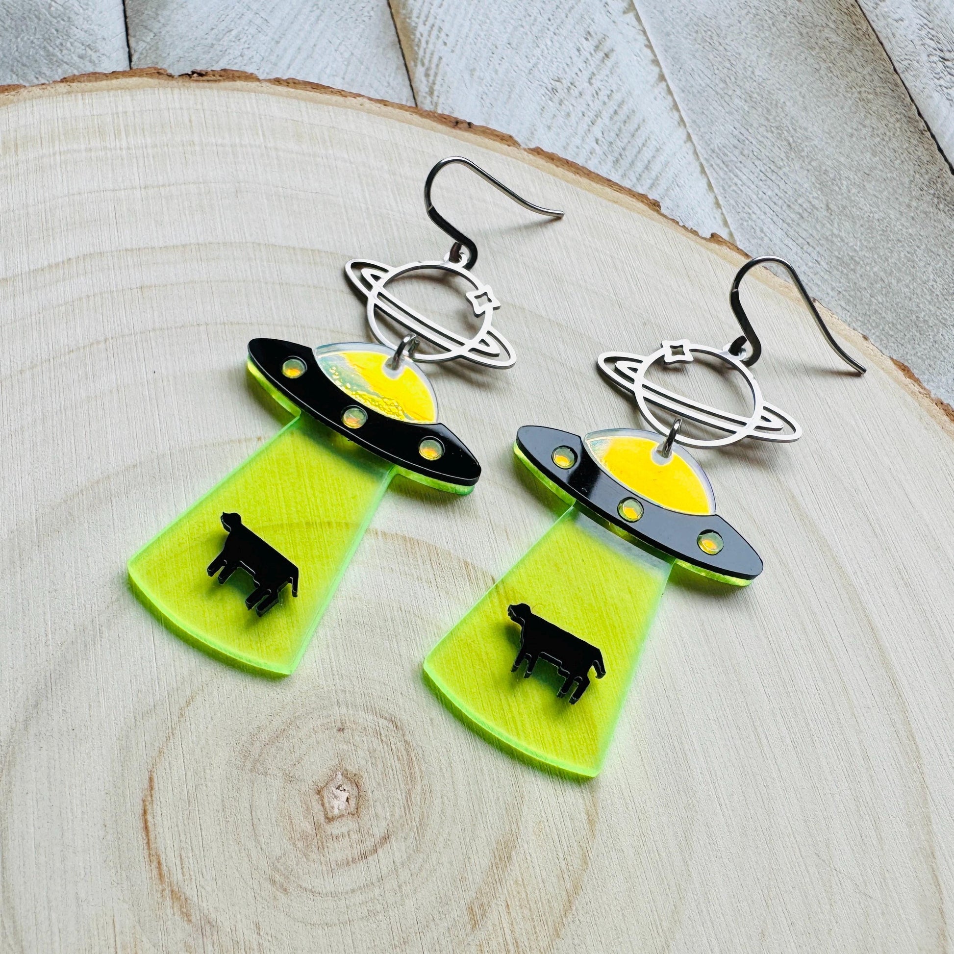 UFO Earrings, Alien Earrings, Space Earrings, Festival Jewelry, Nerdy Gifts for Women, Fun Earrings, Birthday Gift for Girlfriend, Trendy