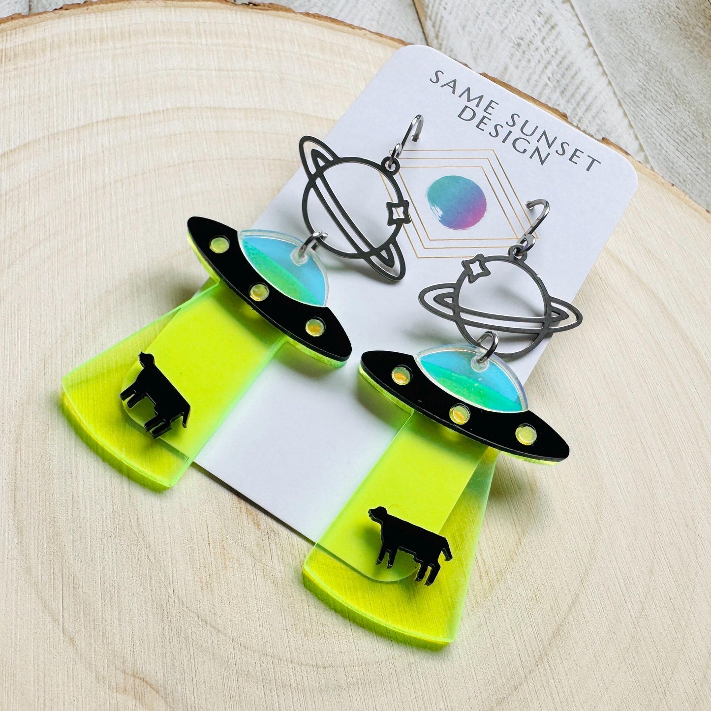 UFO Earrings, Alien Earrings, Space Earrings, Festival Jewelry, Nerdy Gifts for Women, Fun Earrings, Birthday Gift for Girlfriend, Trendy