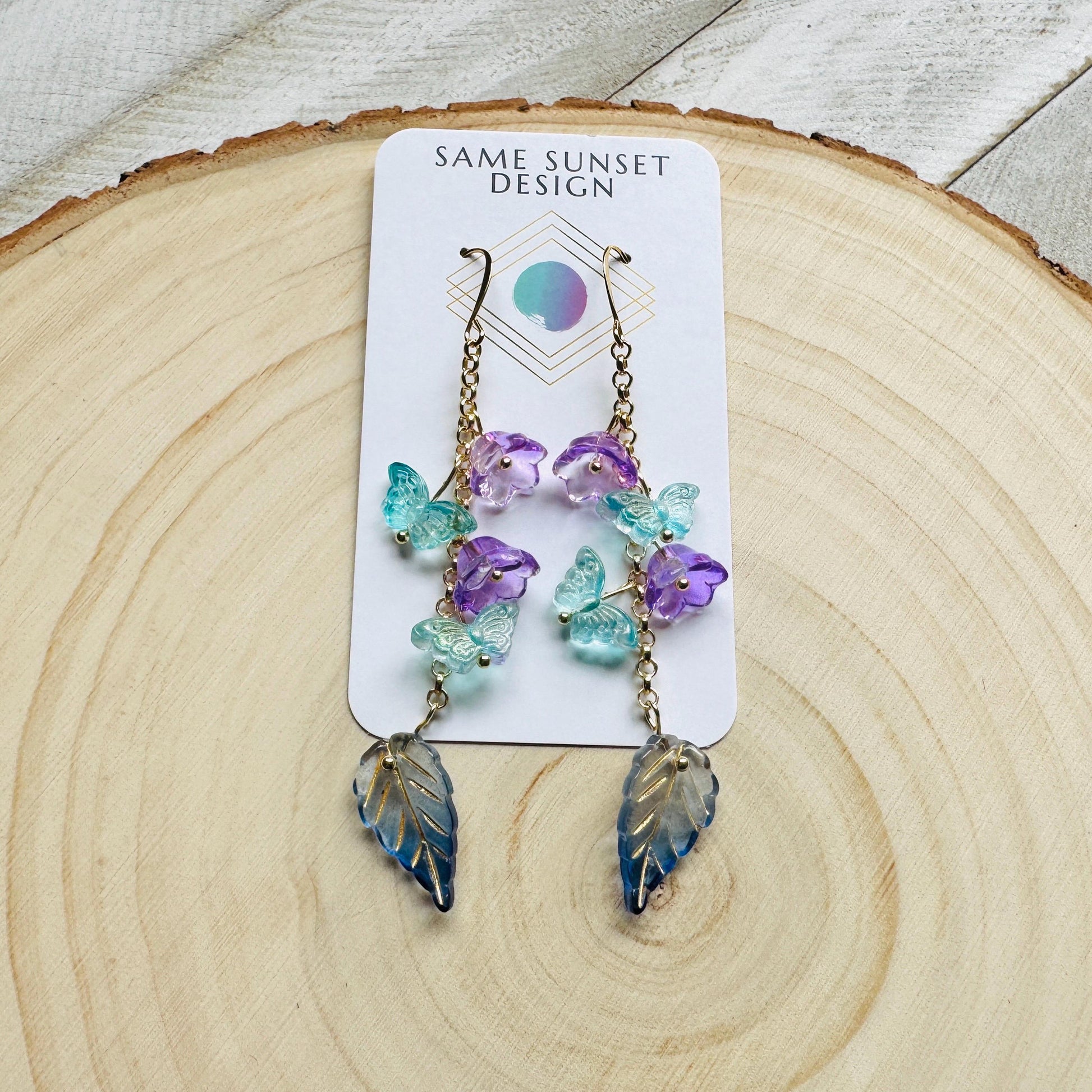 Flower Earrings, Butterfly Earrings, Fairycore Jewelry Gold, Cottagecore Jewelry, Wedding Jewelry, Birthday Present For Her, Plant Mom Gift
