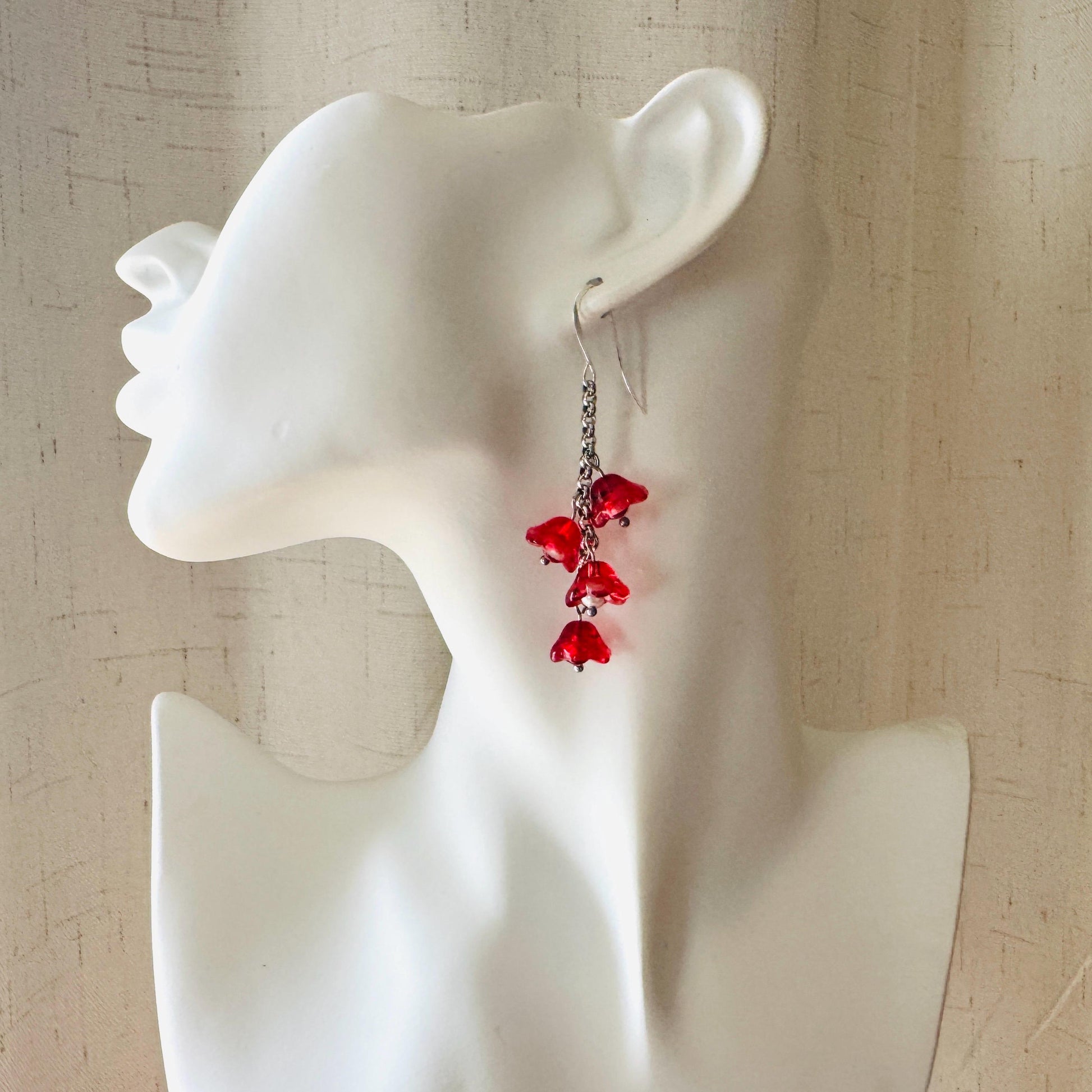 Flower Earrings, Red Flowers, Silver Earrings, Pearl Earrings Dangle, Cottagecore Jewelry, Gothic Earrings for Women, Plant Mom Gift