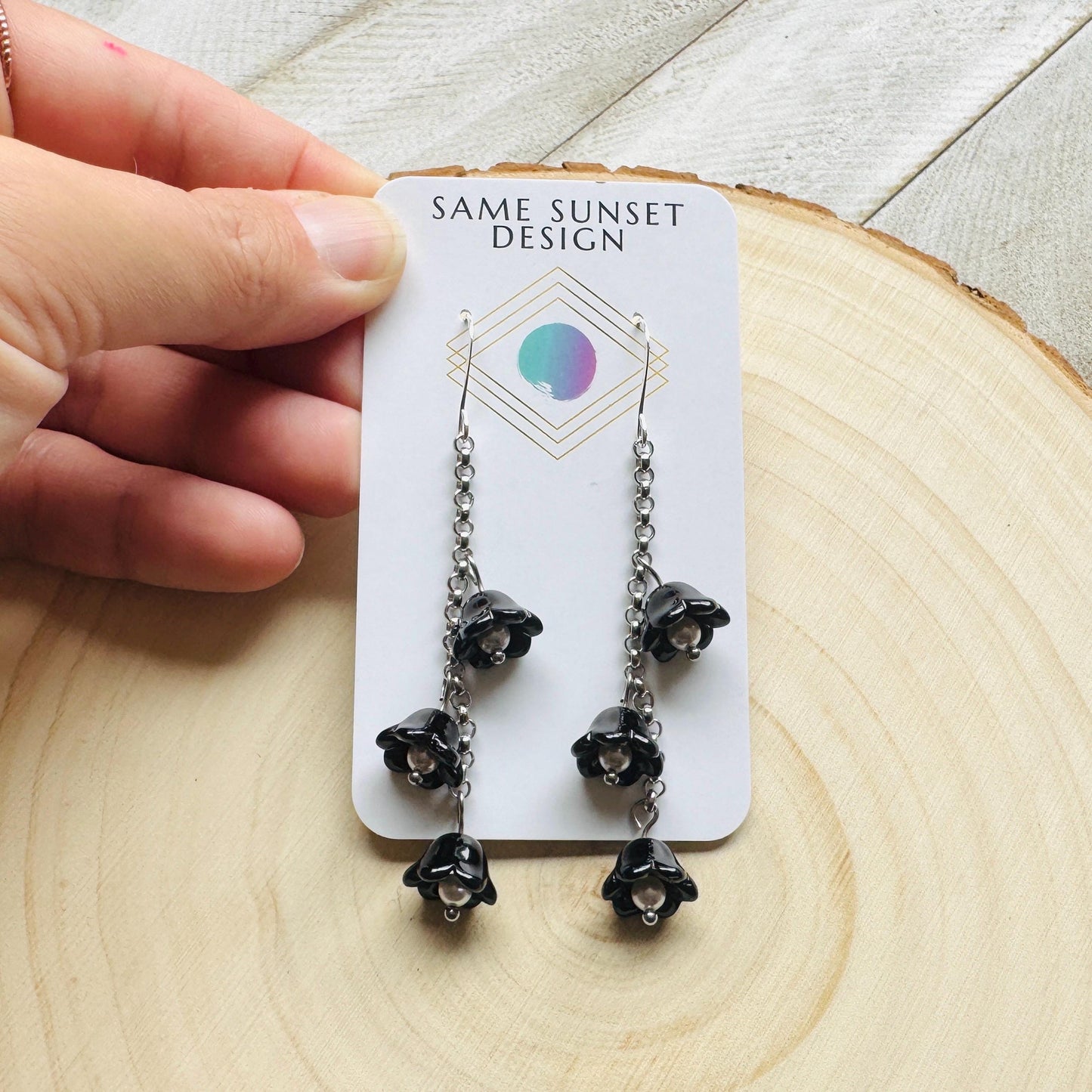Flower Earrings, Pearl Earrings Dangle, Cottagecore Jewelry, Fairycore Jewelry, Gothic Earrings for Women, Corporate Goth, Plant Mom Gift