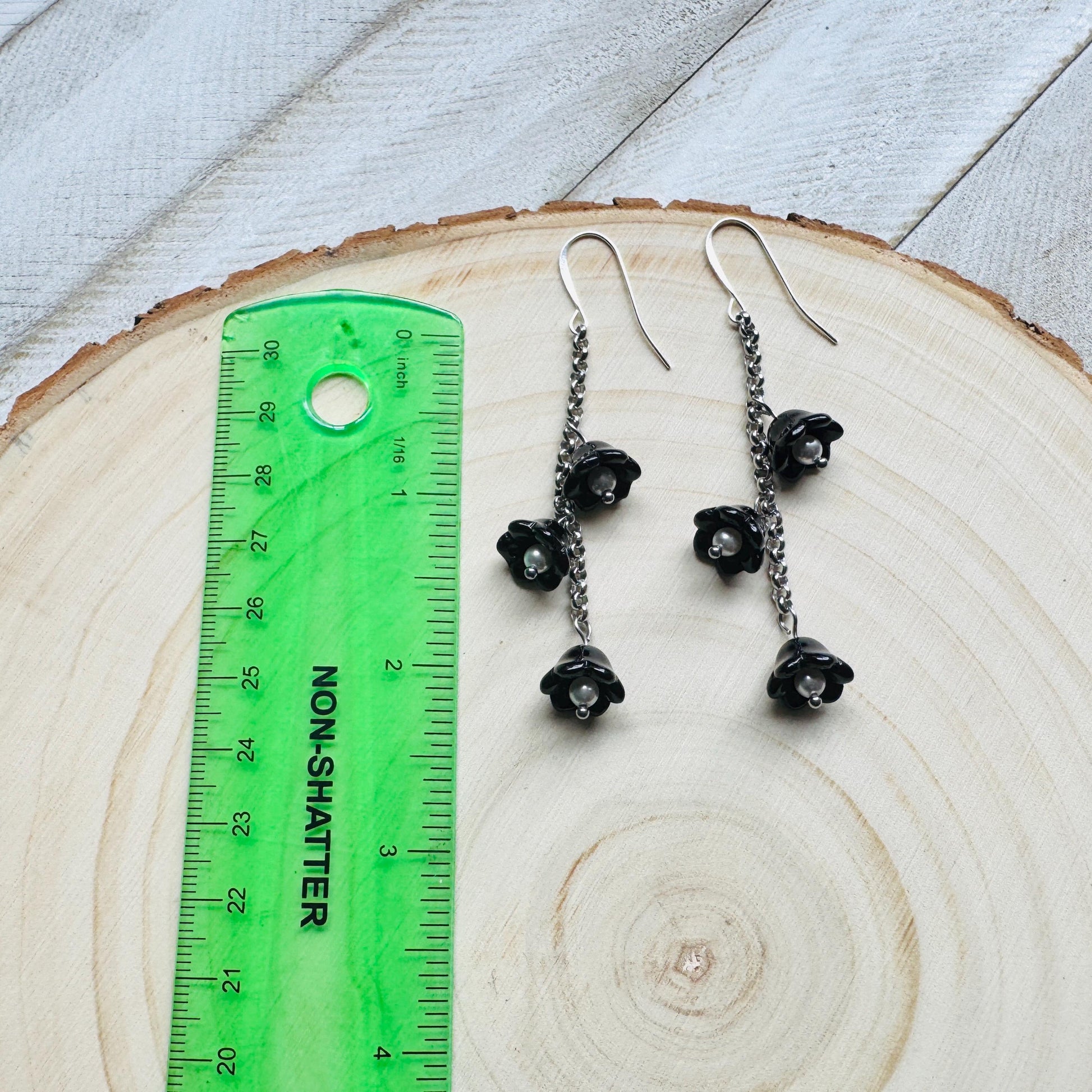 Flower Earrings, Pearl Earrings Dangle, Cottagecore Jewelry, Fairycore Jewelry, Gothic Earrings for Women, Corporate Goth, Plant Mom Gift
