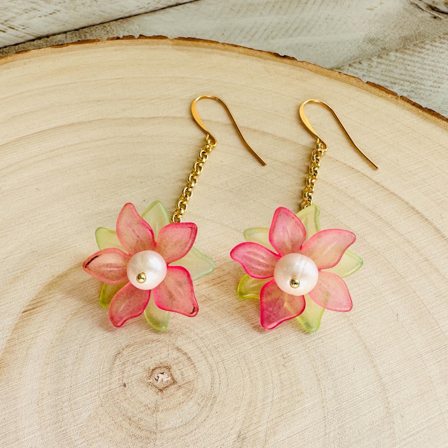 Flower Earrings, Pearl Earrings Dangle, Cottagecore Jewelry, Boho Jewelry for Bride, Plant Mom Gift, Coquette Gifts for Friend, Teacher Gift