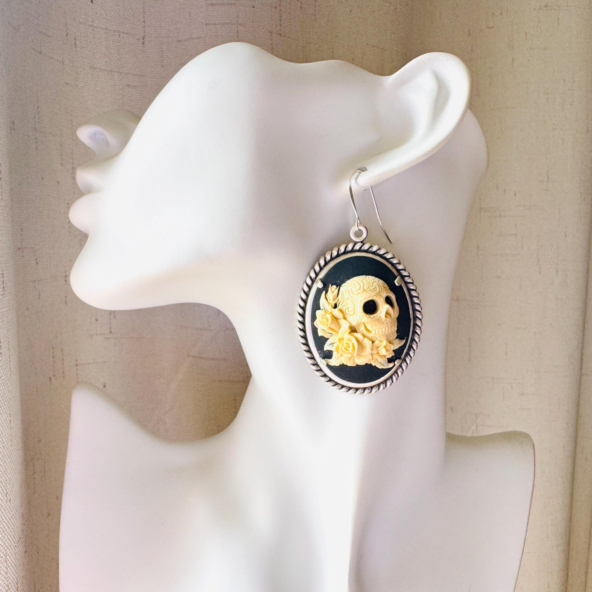 Skull Earrings, Cameo Earrings Silver, Witchy Earrings, Whimsigoth Earrings, Gothic Earrings Men, Halloween Gift For Women, Birthday Present