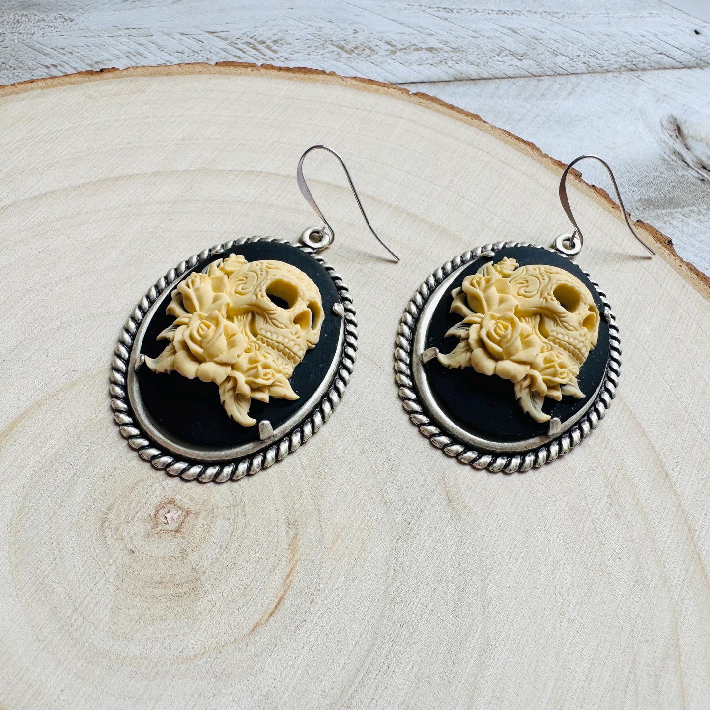 Skull Earrings, Cameo Earrings Silver, Witchy Earrings, Whimsigoth Earrings, Gothic Earrings Men, Halloween Gift For Women, Birthday Present