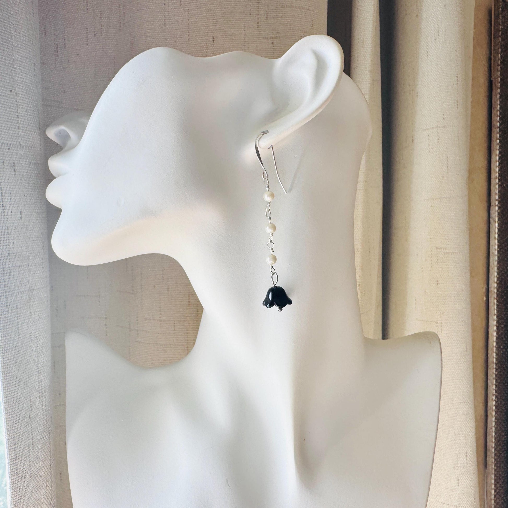 Glass Flower Earrings, Silver Earrings, Pearl Earrings Dangle, Goth Earrings, Bridesmaid Jewelry, Cottagecore Jewelry, Plant Mom Gift