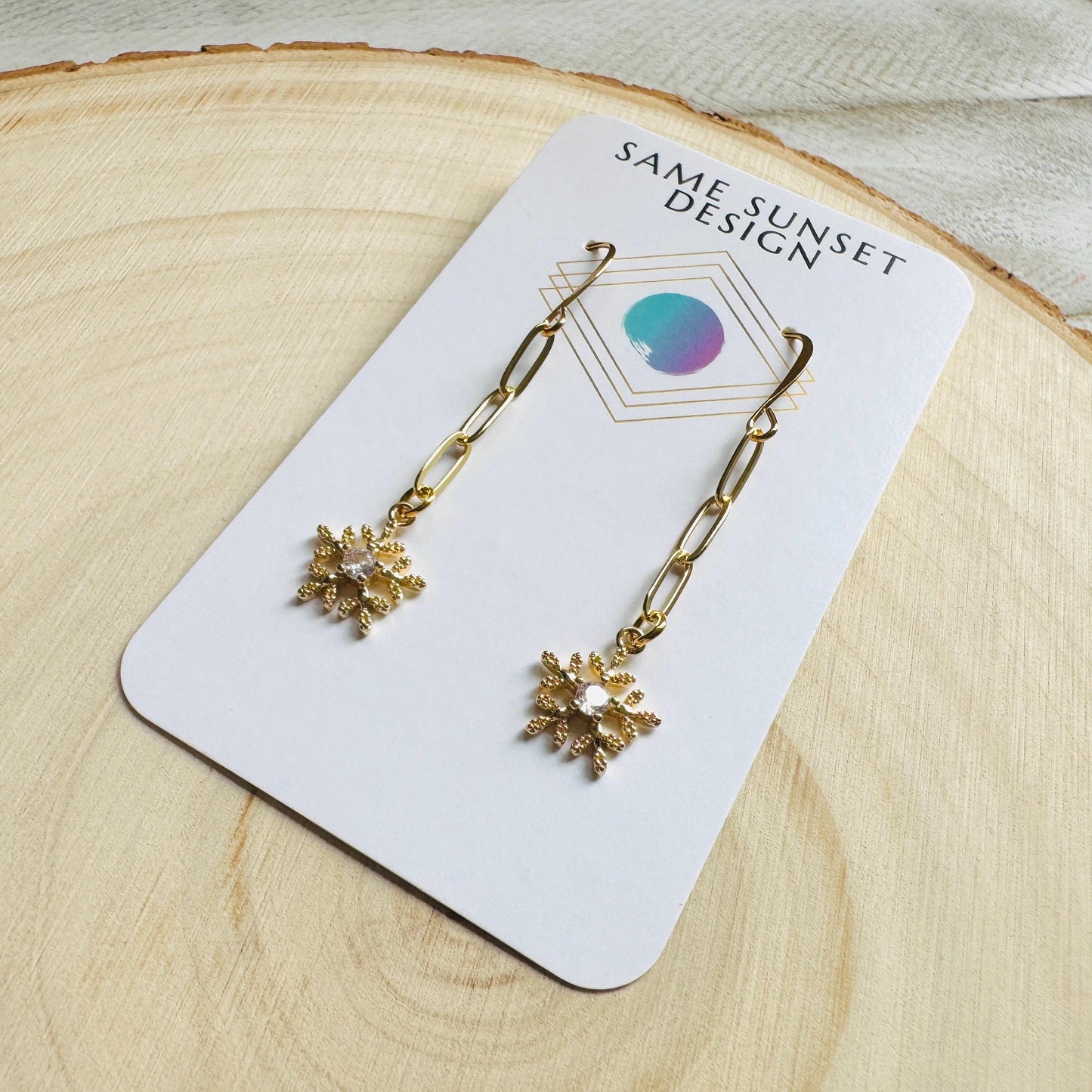 Snowflake Earrings, Holiday Earrings Dangle, Winter Earrings Dangle, Coquette Gifts for Girls, Teacher Gift, Friend Gifts for Birthday
