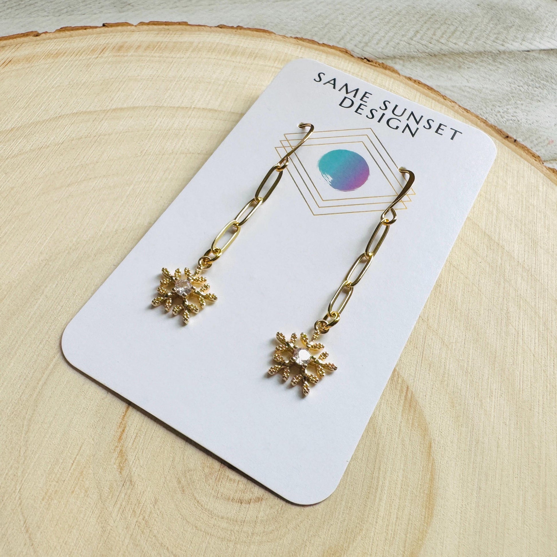 Snowflake Earrings, Holiday Earrings Dangle, Winter Earrings Dangle, Coquette Gifts for Girls, Teacher Gift, Friend Gifts for Birthday