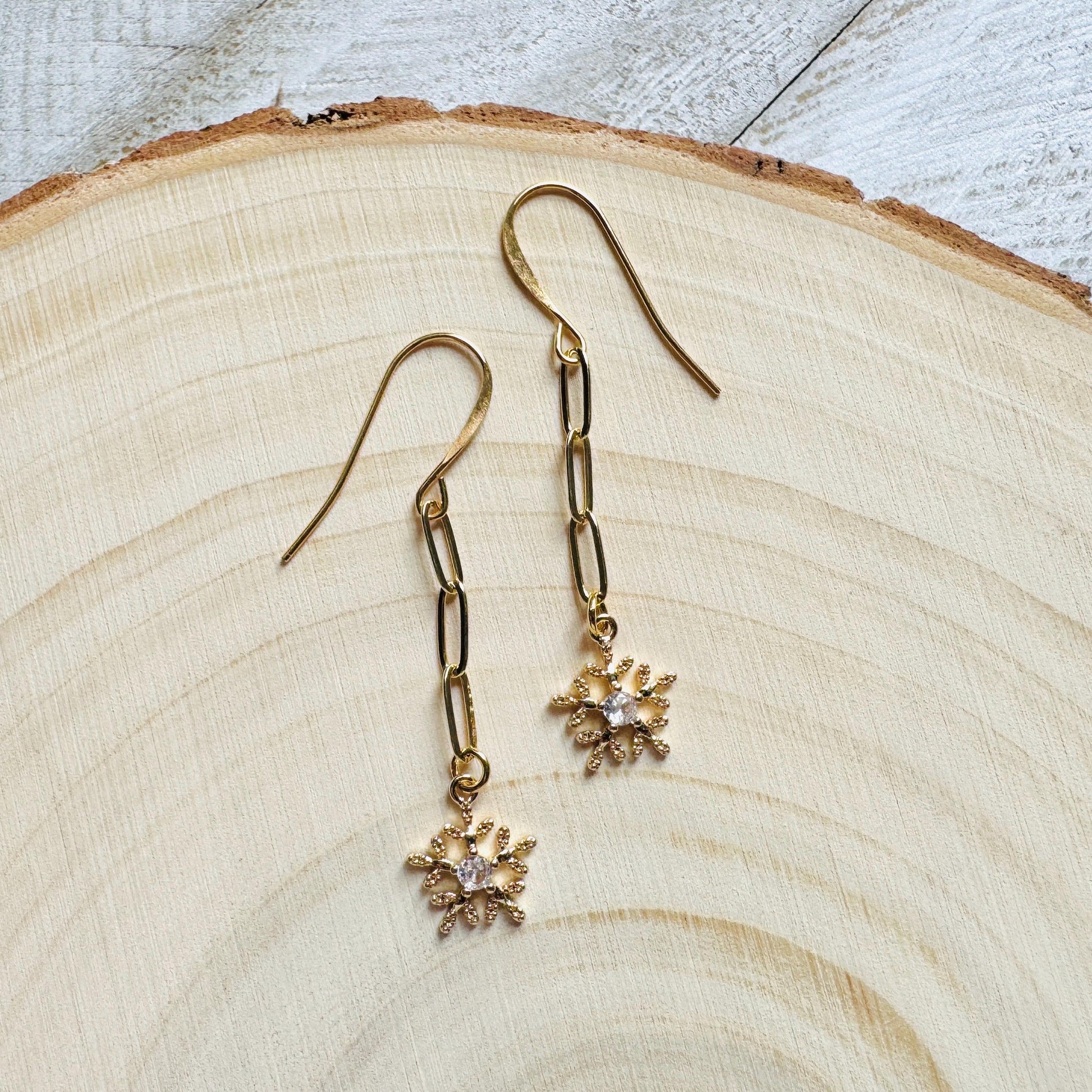 Snowflake Earrings, Holiday Earrings Dangle, Winter Earrings Dangle, Coquette Gifts for Girls, Teacher Gift, Friend Gifts for Birthday