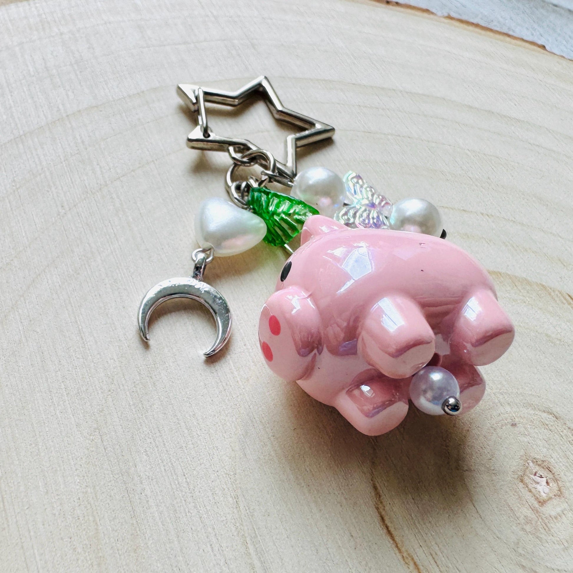 Pig Keychain, Purse Charm, Bag Charm, Star Keychain, Goth Girl Gifts, Backpack Accessories, Coquette Gifts for Girls, Christmas Gift