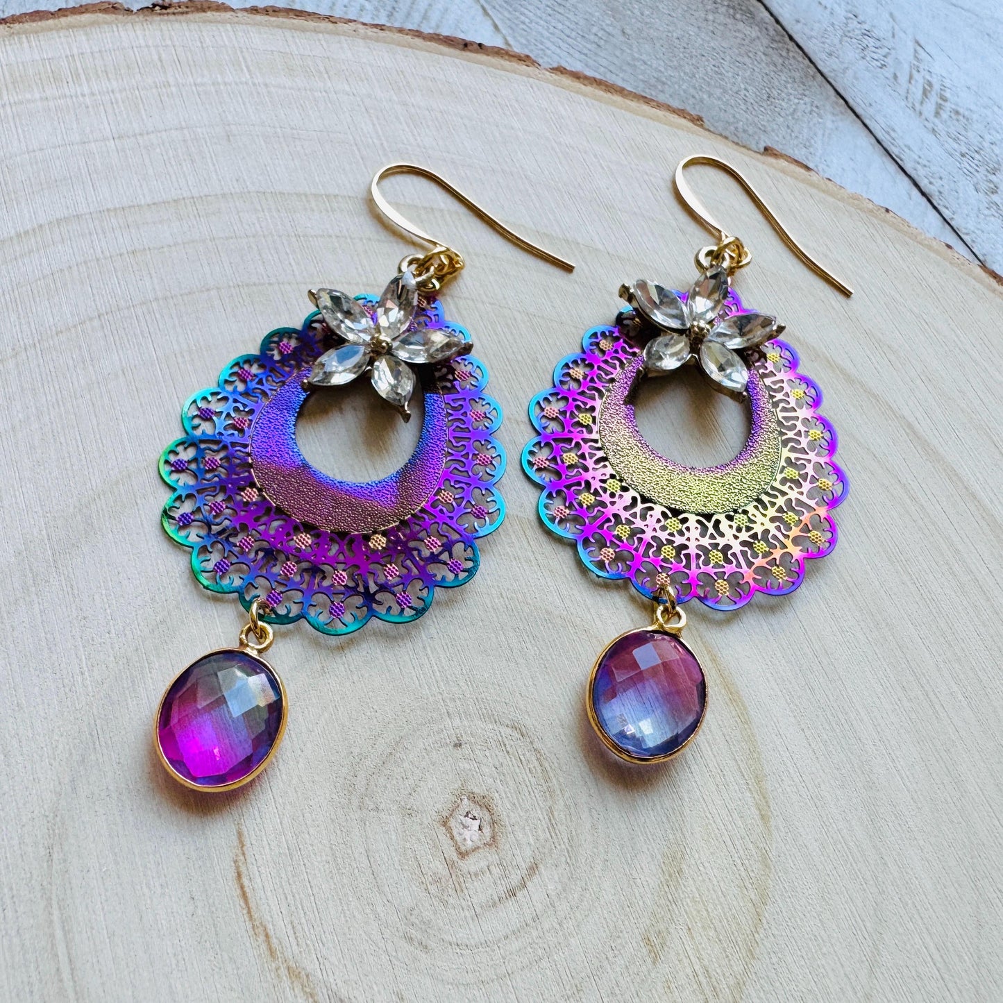 Quartz Earrings, Flower Jewelry, Fairycore Jewelry Gold, Whimsical Gifts, Boho Chic, College Gifts for Daughter, Friend Gifts for Birthday