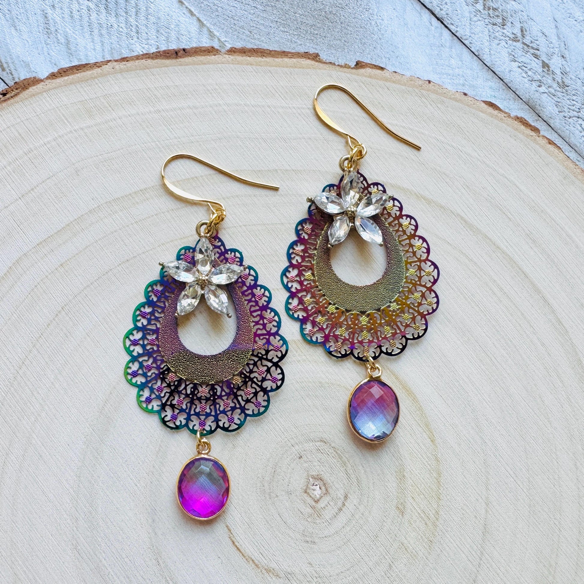 Quartz Earrings, Flower Jewelry, Fairycore Jewelry Gold, Whimsical Gifts, Boho Chic, College Gifts for Daughter, Friend Gifts for Birthday