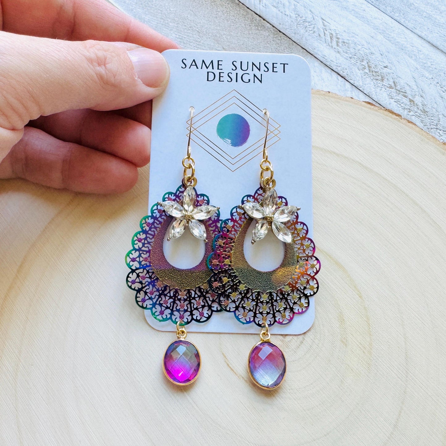 Quartz Earrings, Flower Jewelry, Fairycore Jewelry Gold, Whimsical Gifts, Boho Chic, College Gifts for Daughter, Friend Gifts for Birthday