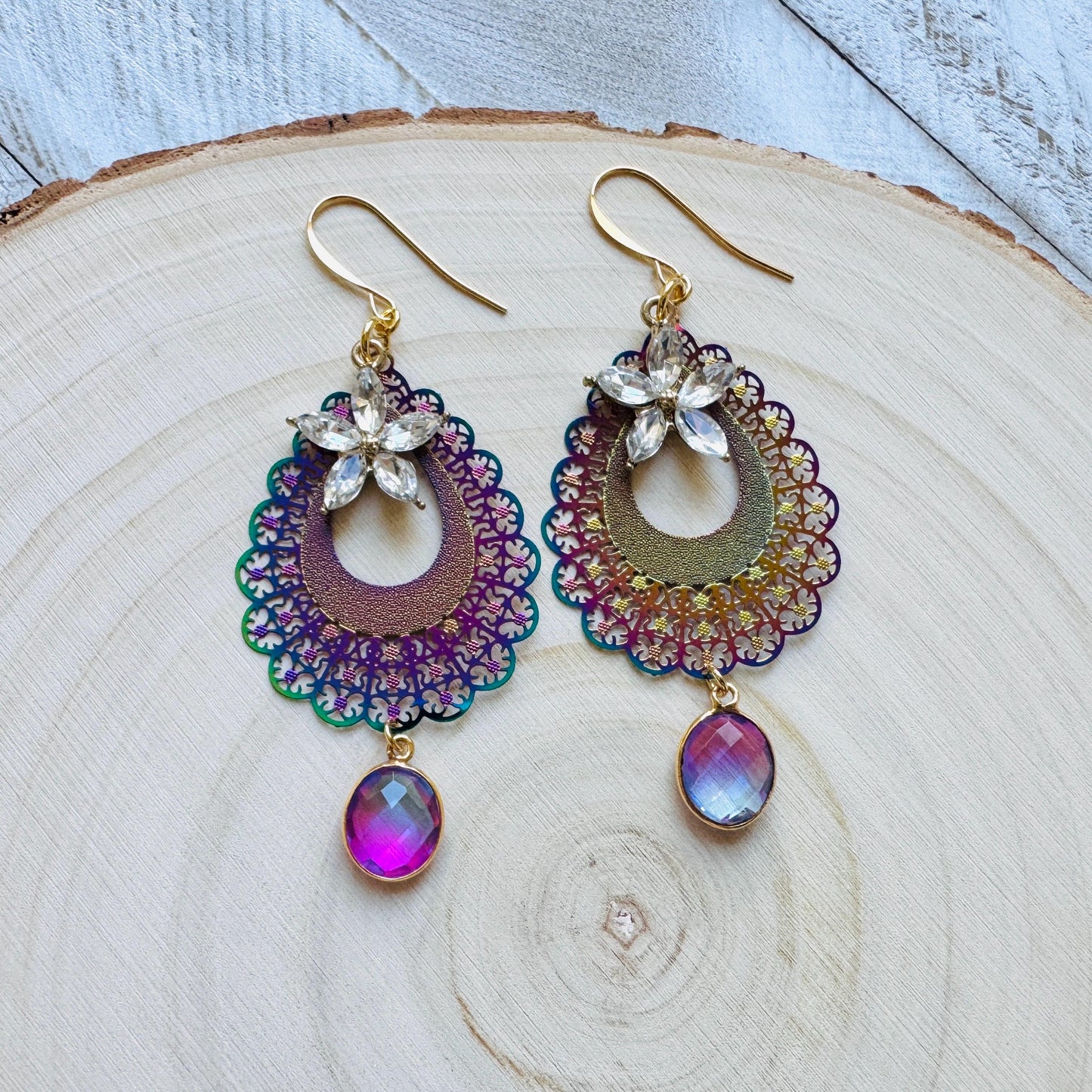 Quartz Earrings, Flower Jewelry, Fairycore Jewelry Gold, Whimsical Gifts, Boho Chic, College Gifts for Daughter, Friend Gifts for Birthday