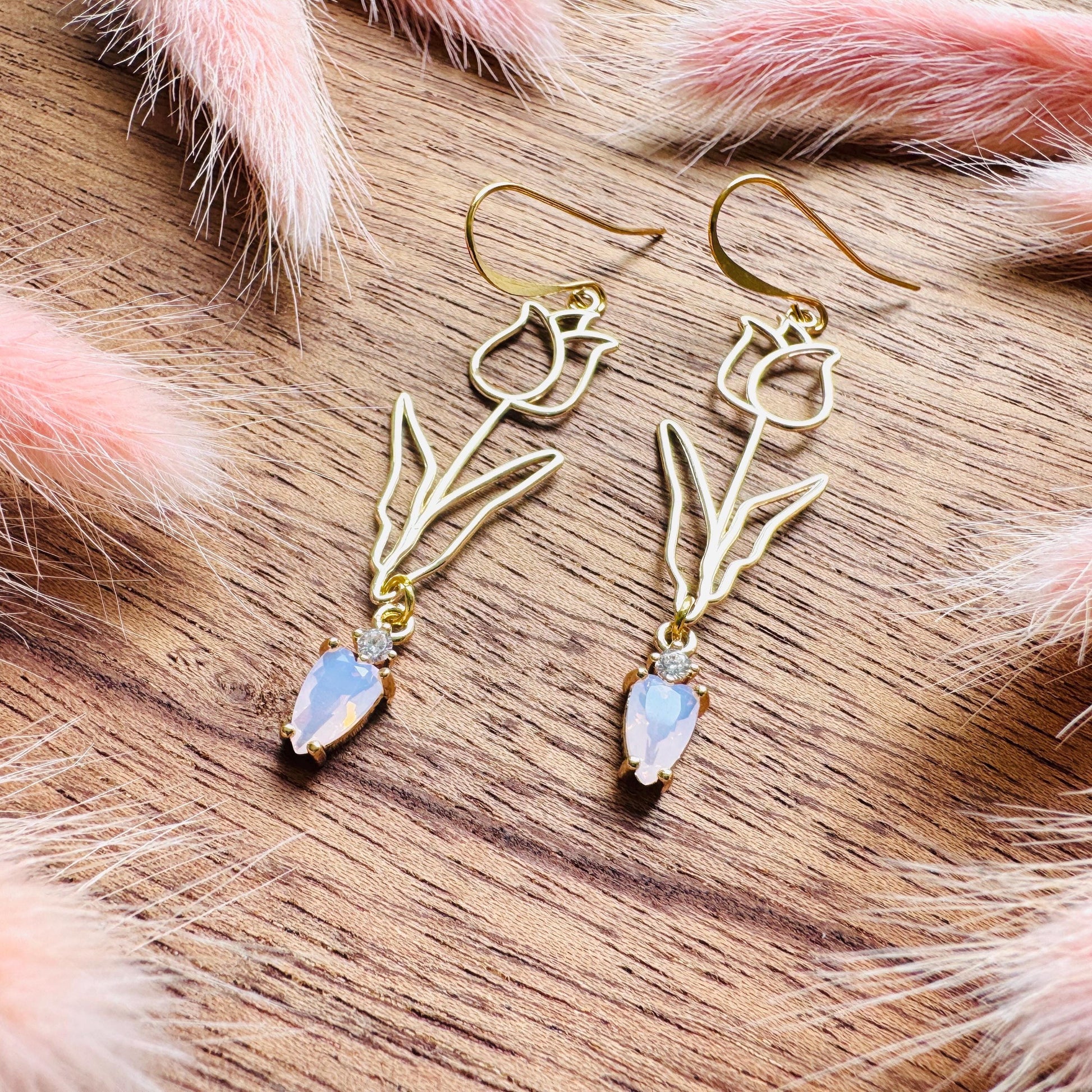Flower Earrings, Tulip Earrings, Botanical Earrings, Cottagecore Jewelry, Anniversary Gift for Girlfriend, Valentines Gift for Her Jewelry