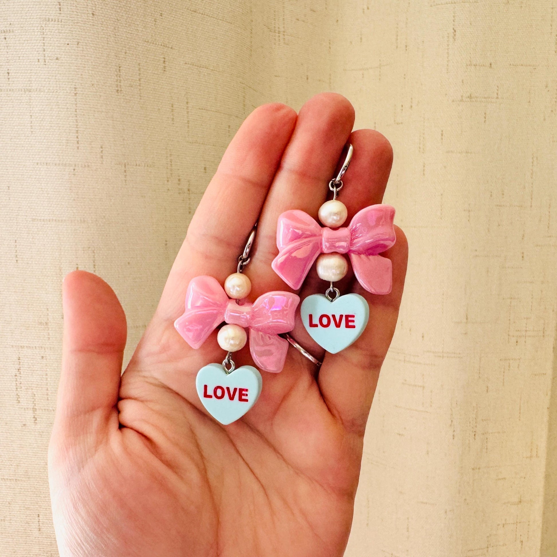 Heart Earrings, Pearl Earrings, Huggie Hoops, Tween Jewelry, Bow Earrings, Best Friend Valentine’s Day Gift, Coquette Gifts for Friend