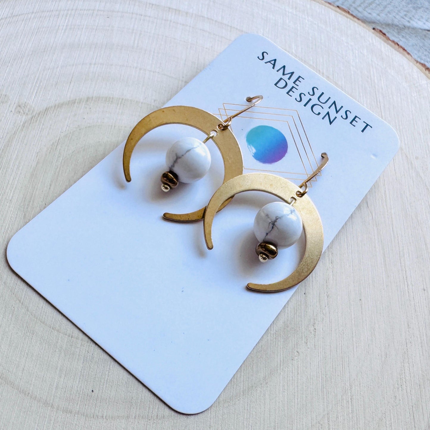 Howlite Earrings, Witchy Earrings, Celestial Earrings Gold, Beachy Jewelry, Moon Earrings Dangle, Friend Gifts for Birthday, Teacher Gift