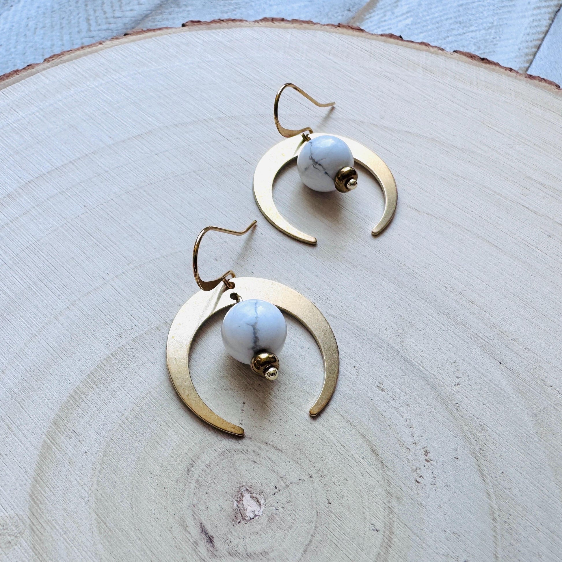 Howlite Earrings, Witchy Earrings, Celestial Earrings Gold, Beachy Jewelry, Moon Earrings Dangle, Friend Gifts for Birthday, Teacher Gift
