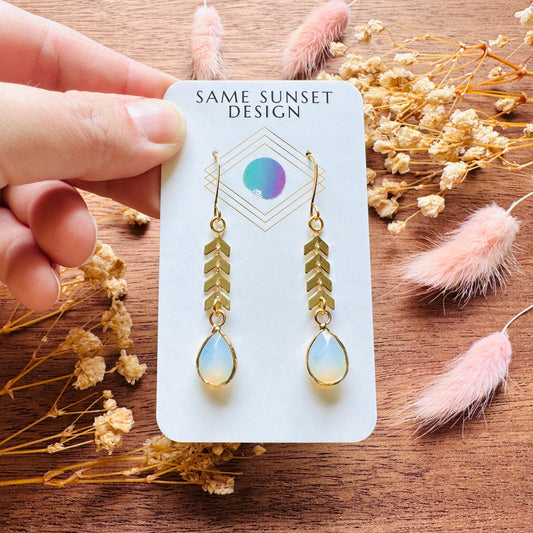 Opalite Earrings, Western Earrings, Wedding Jewelry, Boho Dangle Earrings, Trendy Jewelry 2026, Bridal Jewelry, Witchy Gifts for Her