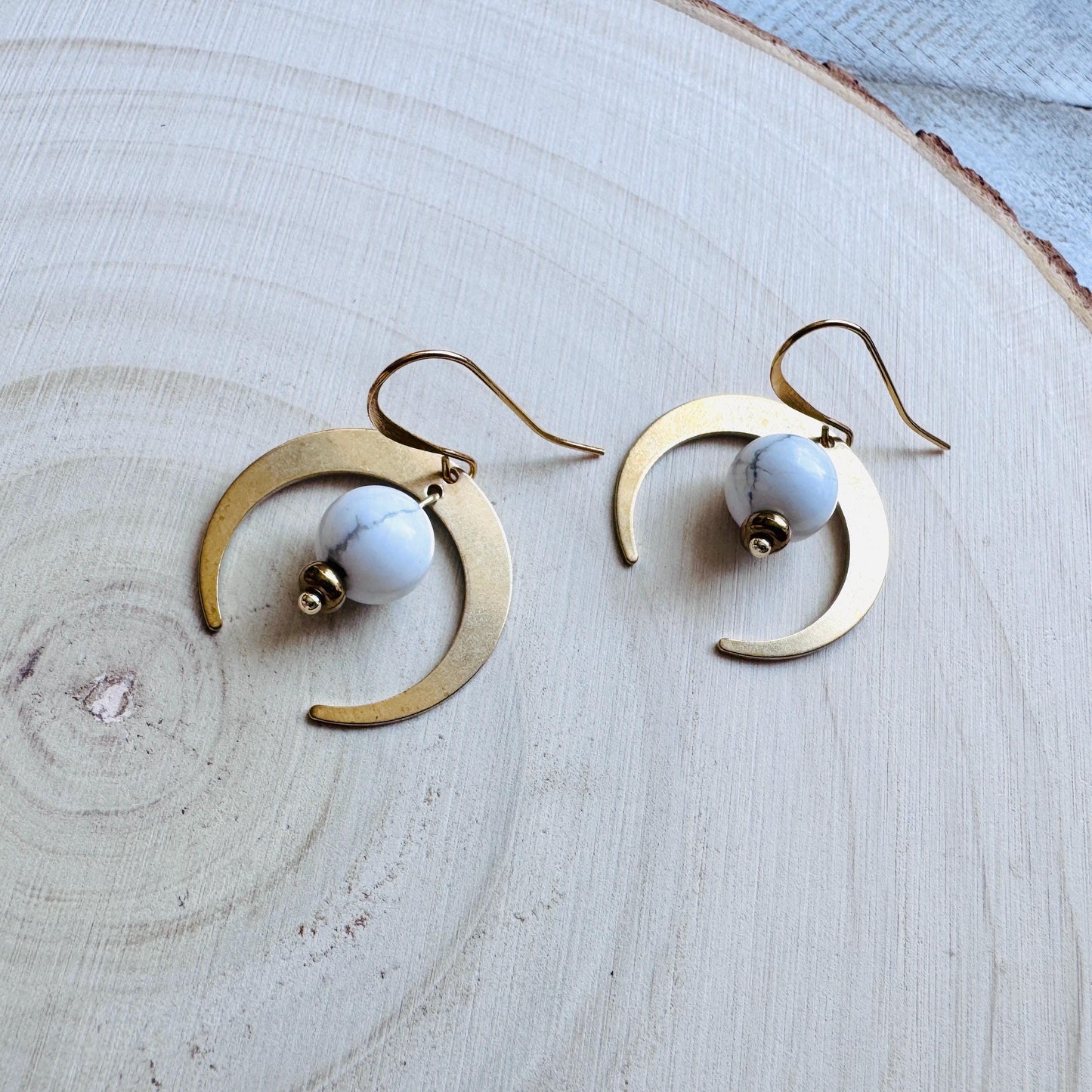 Howlite Earrings, Witchy Earrings, Celestial Earrings Gold, Beachy Jewelry, Moon Earrings Dangle, Friend Gifts for Birthday, Teacher Gift