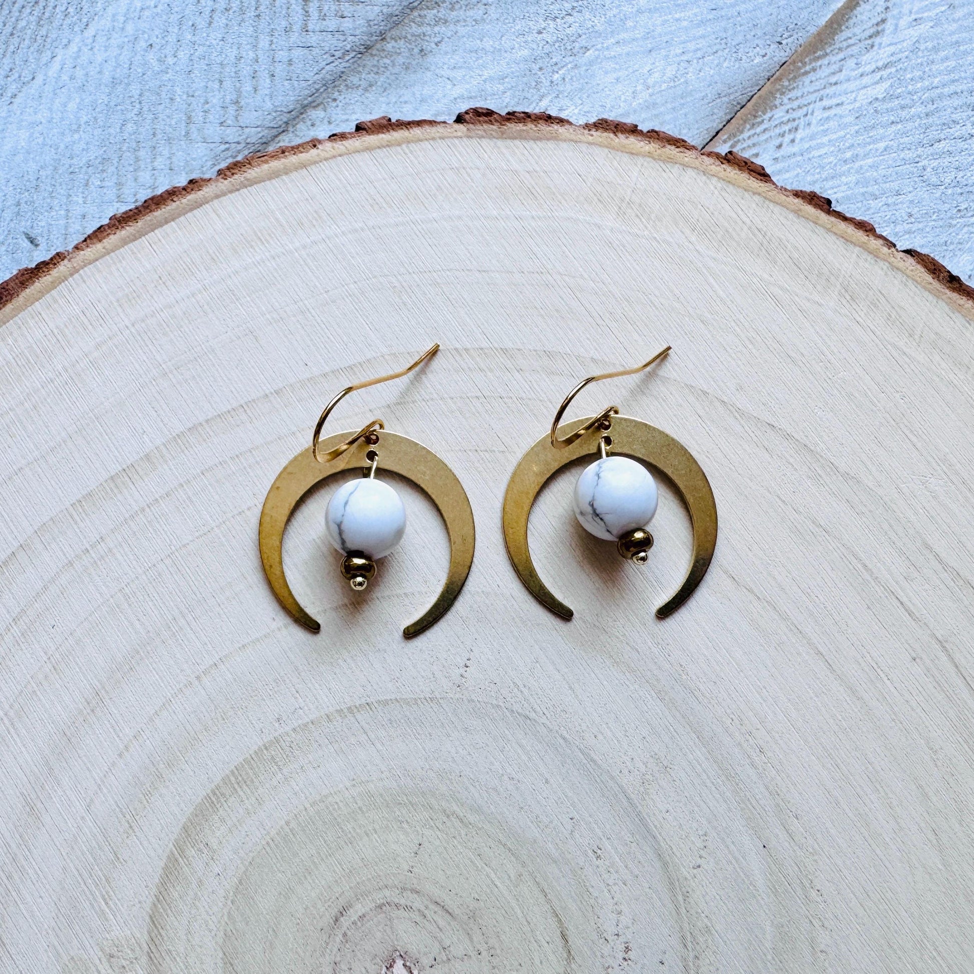 Howlite Earrings, Witchy Earrings, Celestial Earrings Gold, Beachy Jewelry, Moon Earrings Dangle, Friend Gifts for Birthday, Teacher Gift