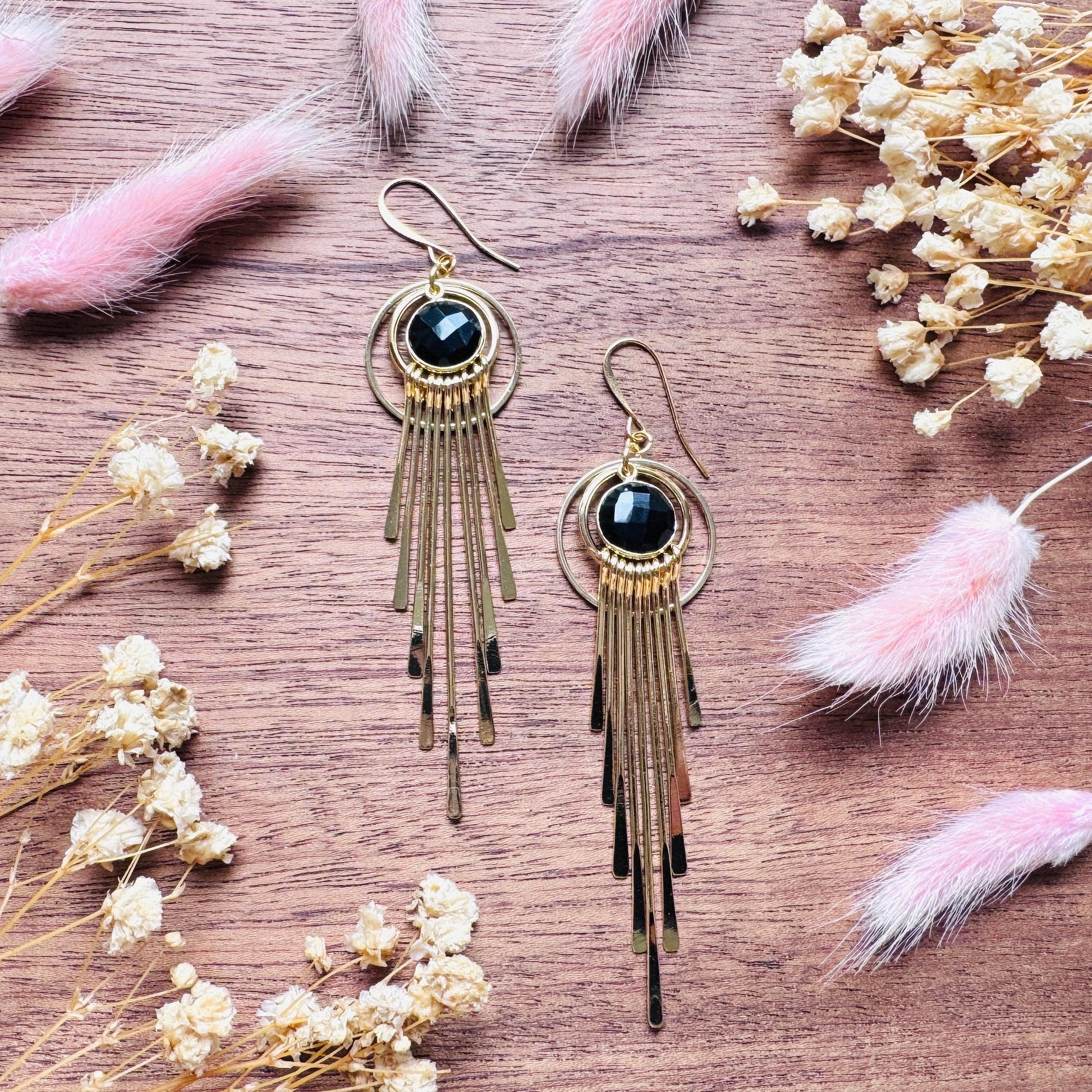 Onyx Earrings Dangle, Fringe Earrings, Witchy Earrings, Boho Earrings Gold, Gemstone Earrings, Art Deco Earrings, Bridal Jewelry, Black