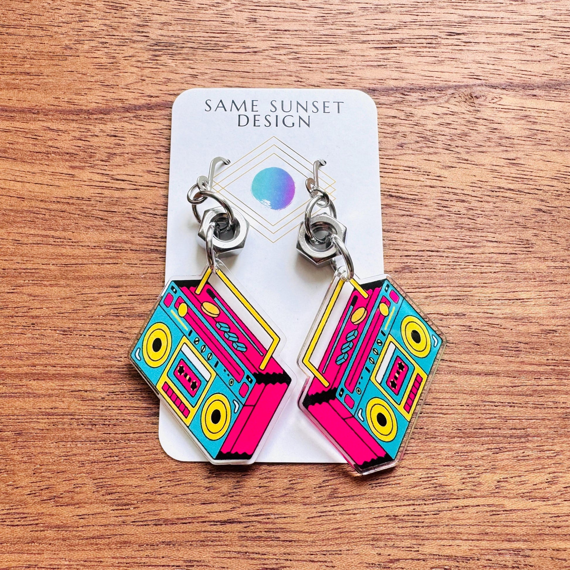 Boombox Earrings, 90s Vibes, 80s Aesthetic, Trendy Jewelry 2026, Vintage Style Earrings, Tween Jewelry, Goth Girl Gifts, Retro, Fun Jewelry