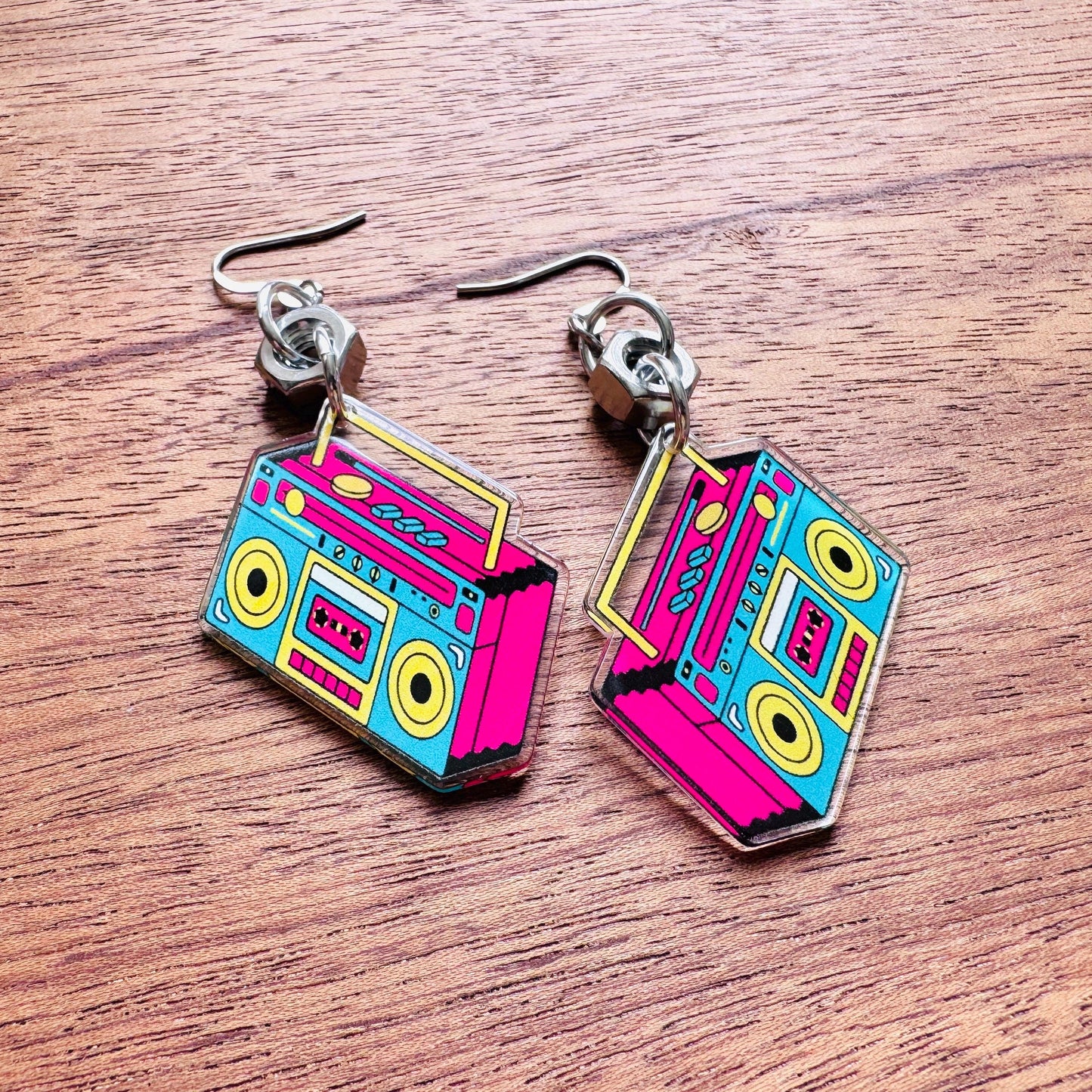 Boombox Earrings, 90s Vibes, 80s Aesthetic, Trendy Jewelry 2026, Vintage Style Earrings, Tween Jewelry, Goth Girl Gifts, Retro, Fun Jewelry