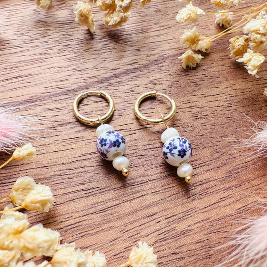 Flower Earrings, Pearl Earrings, Huggie Hoops, Dainty Earrings, Plant Lover Gifts for Sister, Mothers Day Gift From Daughter, Cottagecore