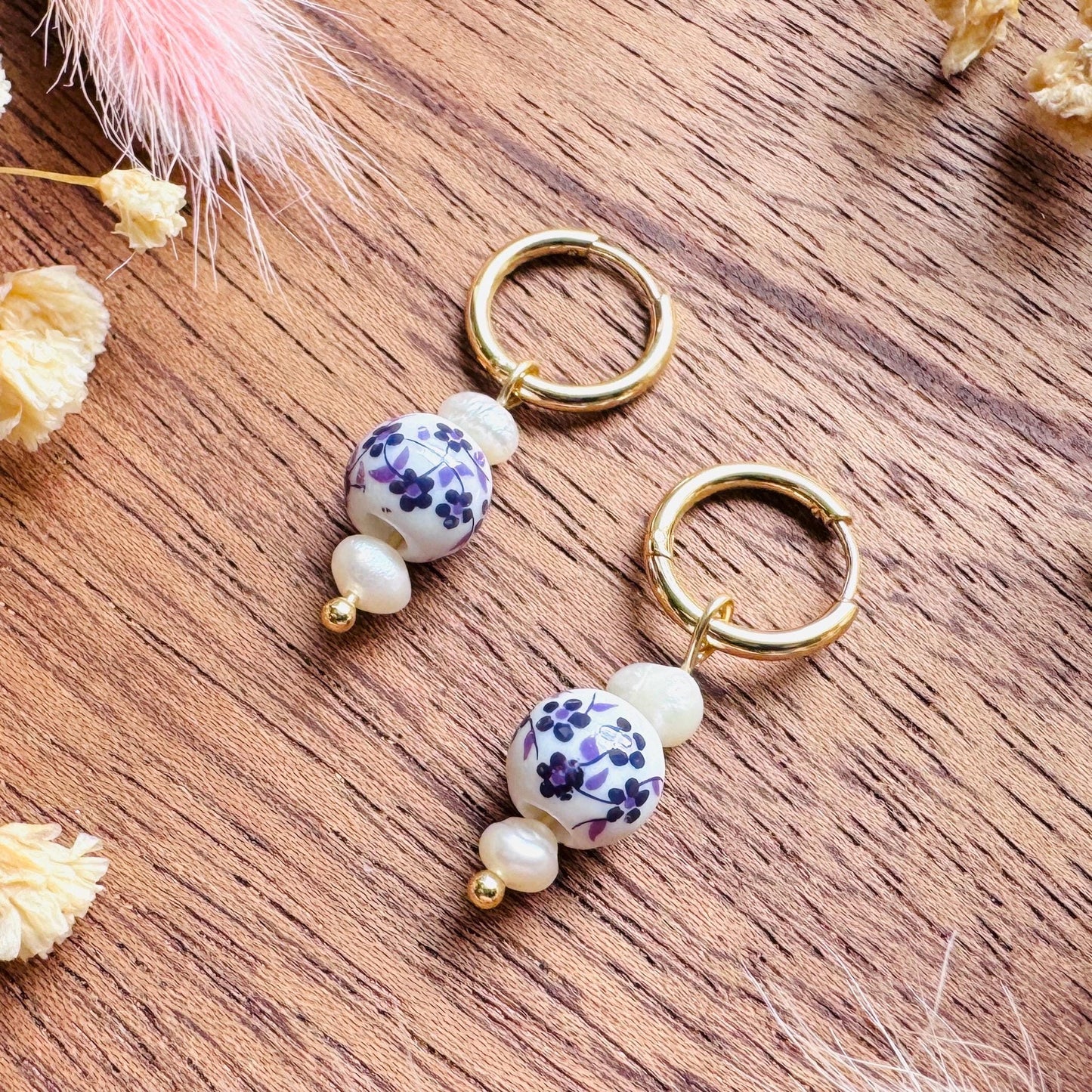 Flower Earrings, Pearl Earrings, Huggie Hoops, Dainty Earrings, Plant Lover Gifts for Sister, Mothers Day Gift From Daughter, Cottagecore