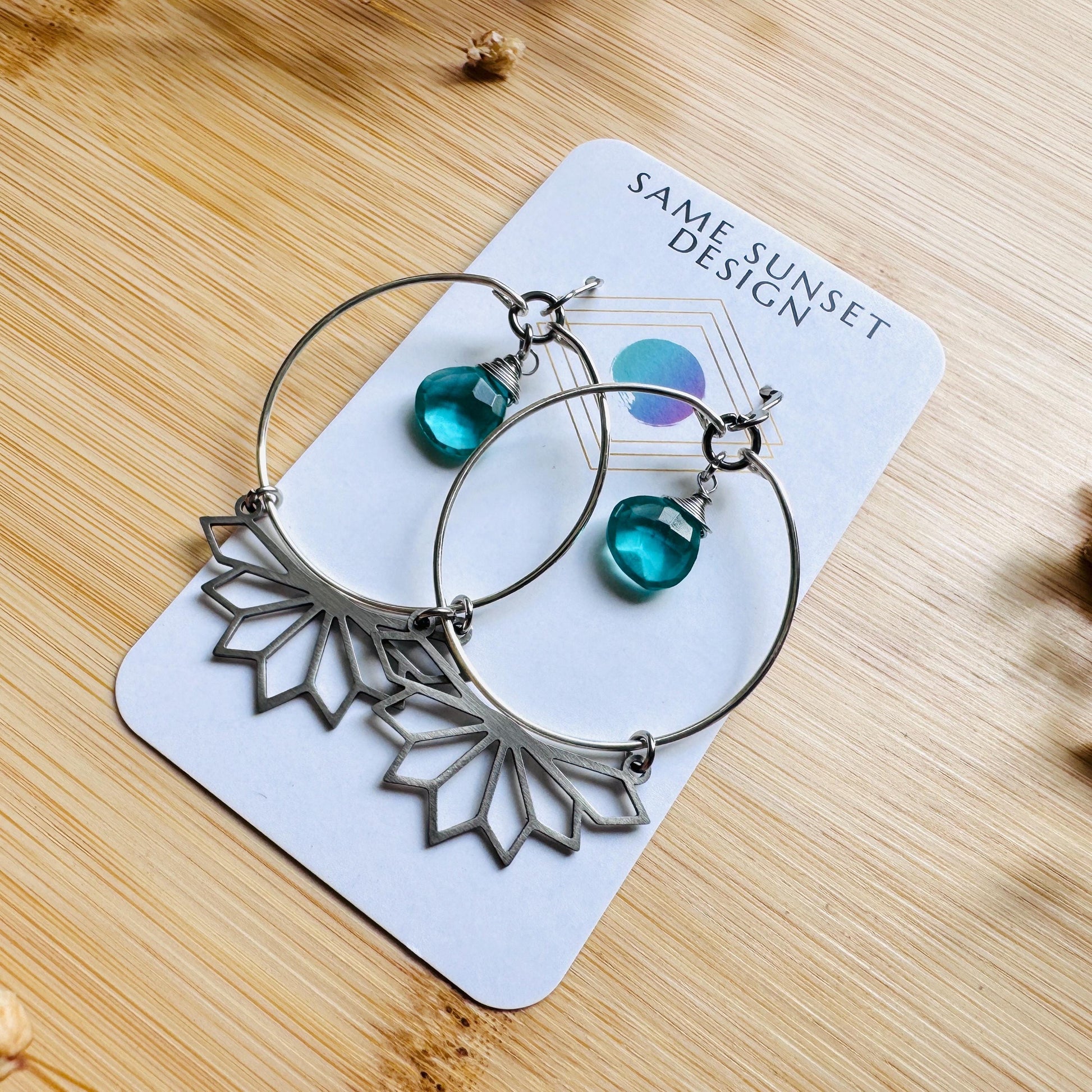 Apatite Earrings, Silver Hoop Earrings, Green Earrings, Natural Gemstone Jewelry, Wedding Jewelry, Boho Chic, Mothers Day Gift Ideas