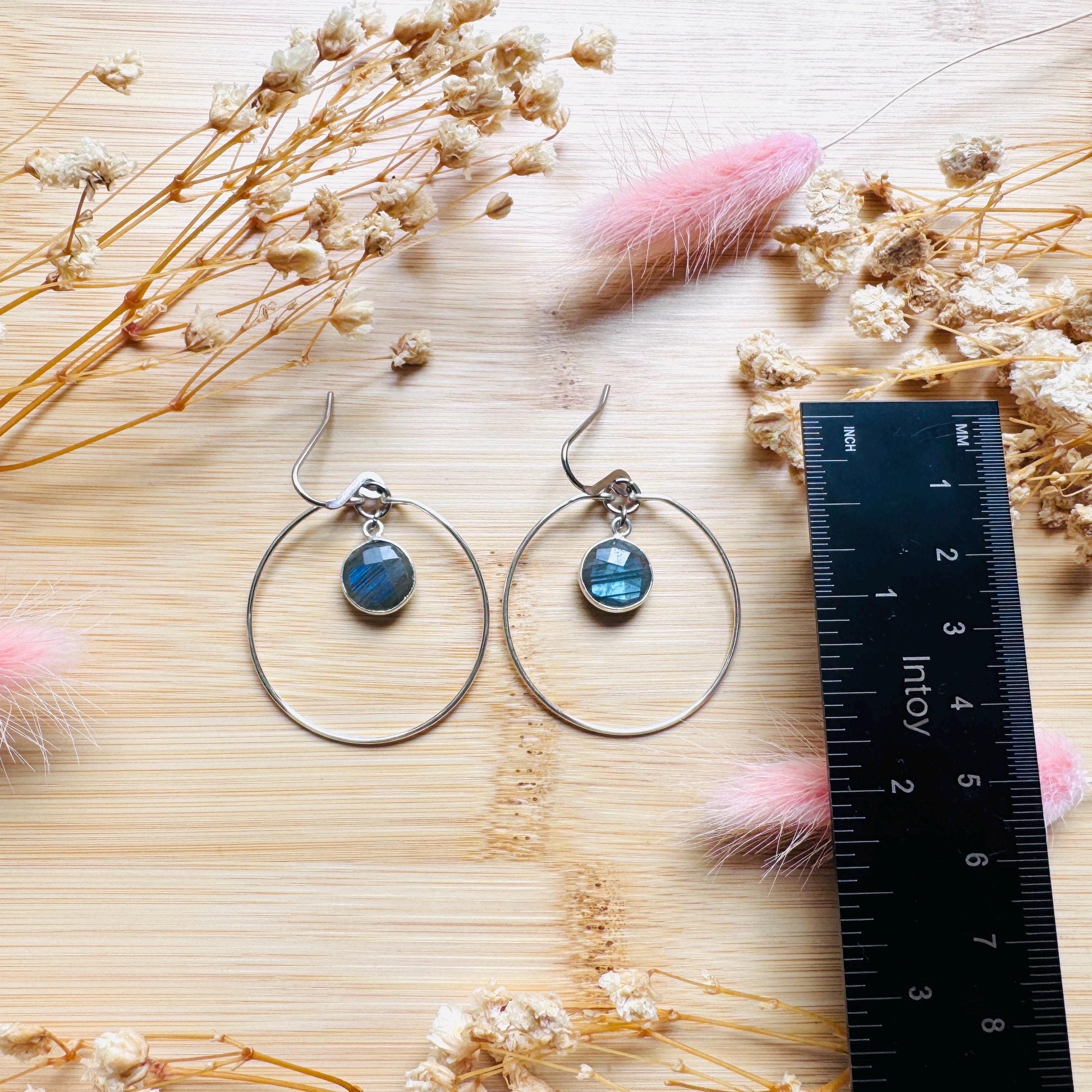 Labradorite Earrings, Silver Hoop Earrings, Natural Gemstone Jewelry, Wedding Jewelry, Trendy Jewelry 2026, Boho, Mothers Day Gift Ideas