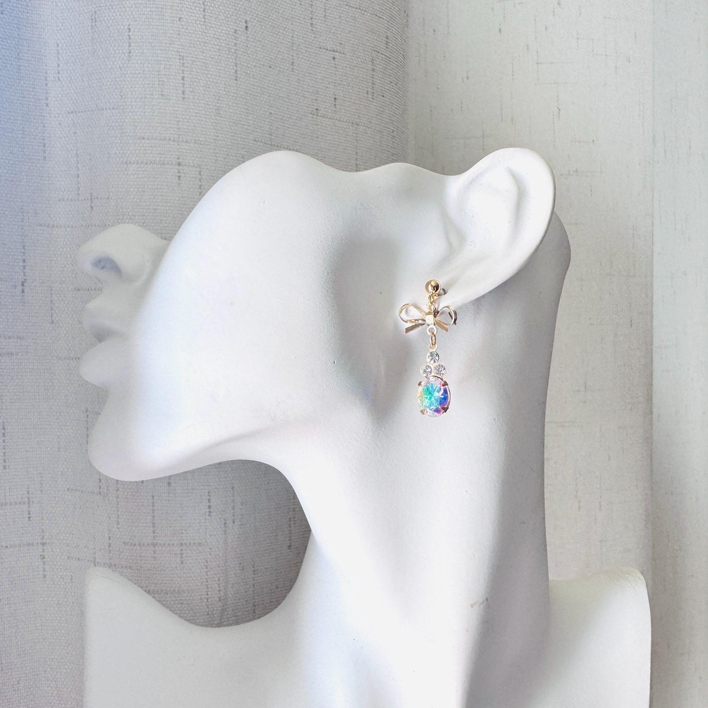 Bow Earrings, Stud Earrings Gold, Swarovski Crystal Earrings, Vintage Style Earrings, Wedding Jewelry, Mothers Day Gift From Son, Boho Chic