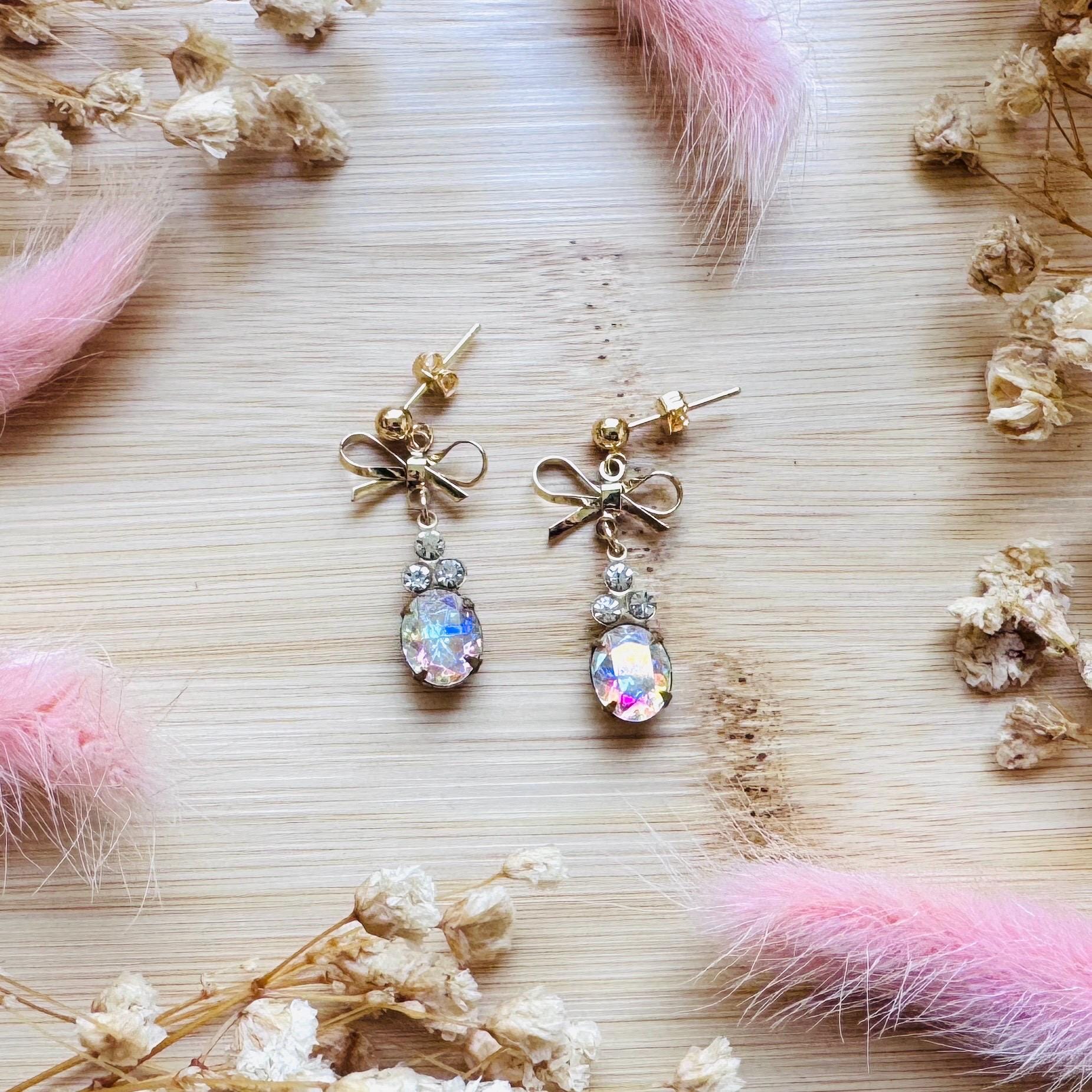 Bow Earrings, Stud Earrings Gold, Swarovski Crystal Earrings, Vintage Style Earrings, Wedding Jewelry, Mothers Day Gift From Son, Boho Chic