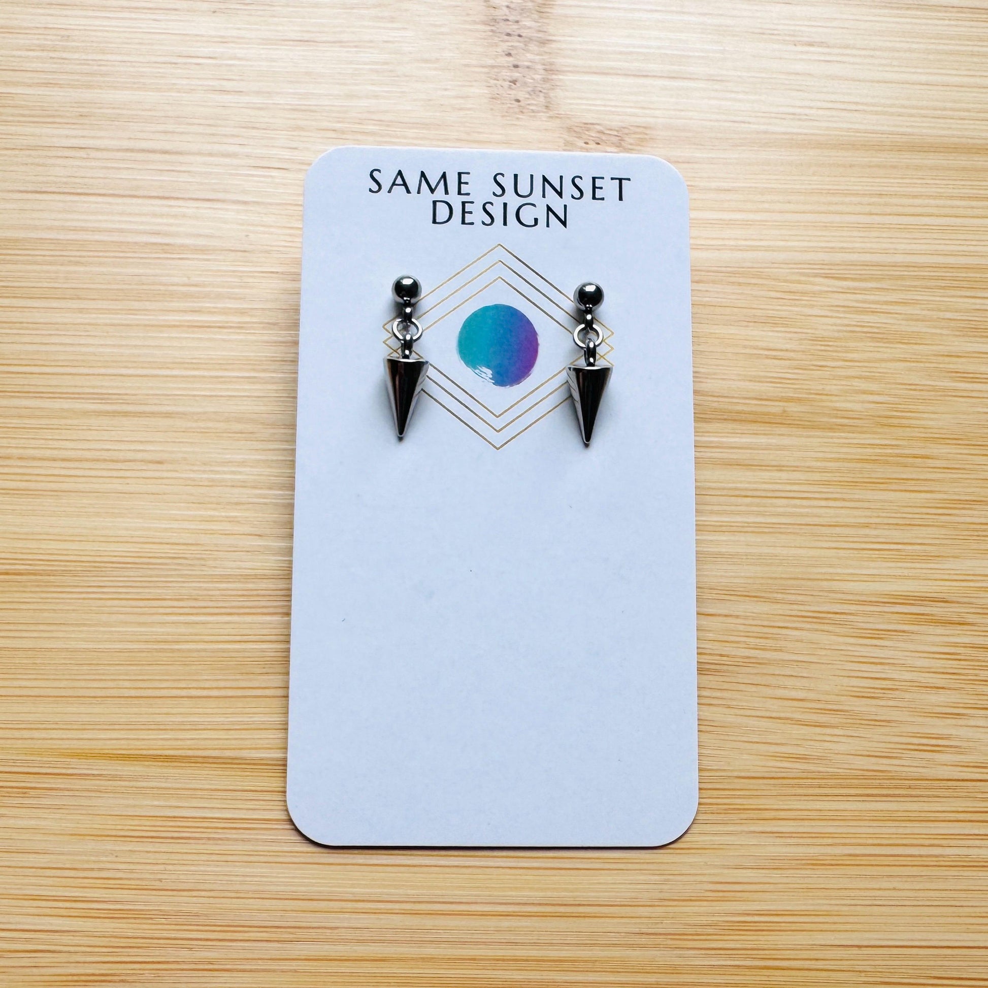 Spike Stud Earrings, Punk Jewelry Men, Goth Jewelry, Sweet 16 Gift for Niece, 90s Vibes, Unique Birthday Gift for Best Friend, Post Earrings