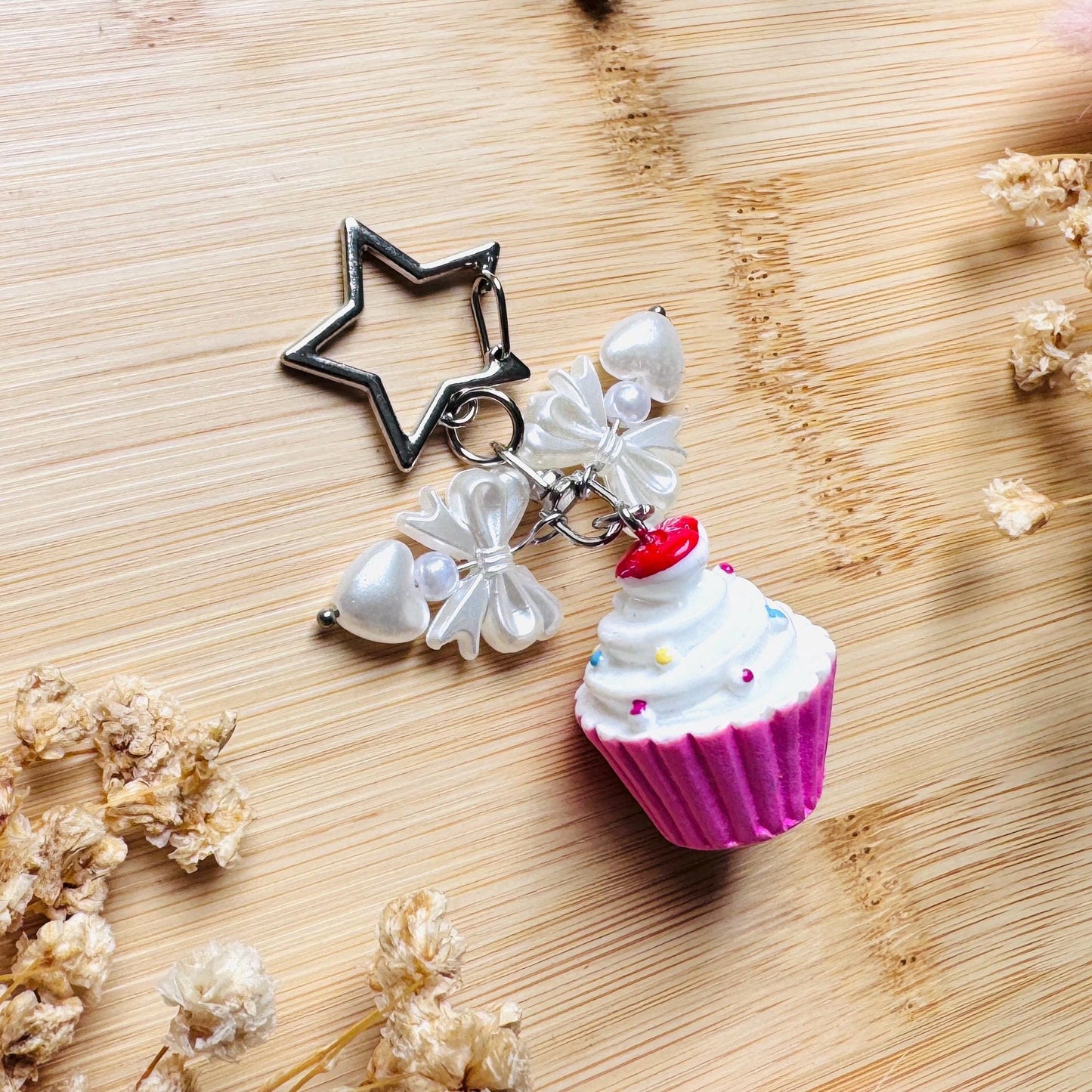 Cupcake Keychain, Purse Charm, Bag Charm, Star Keychain, Backpack Accessories, Coquette Gifts for Girls, Kawaii Gifts for Girlfriend