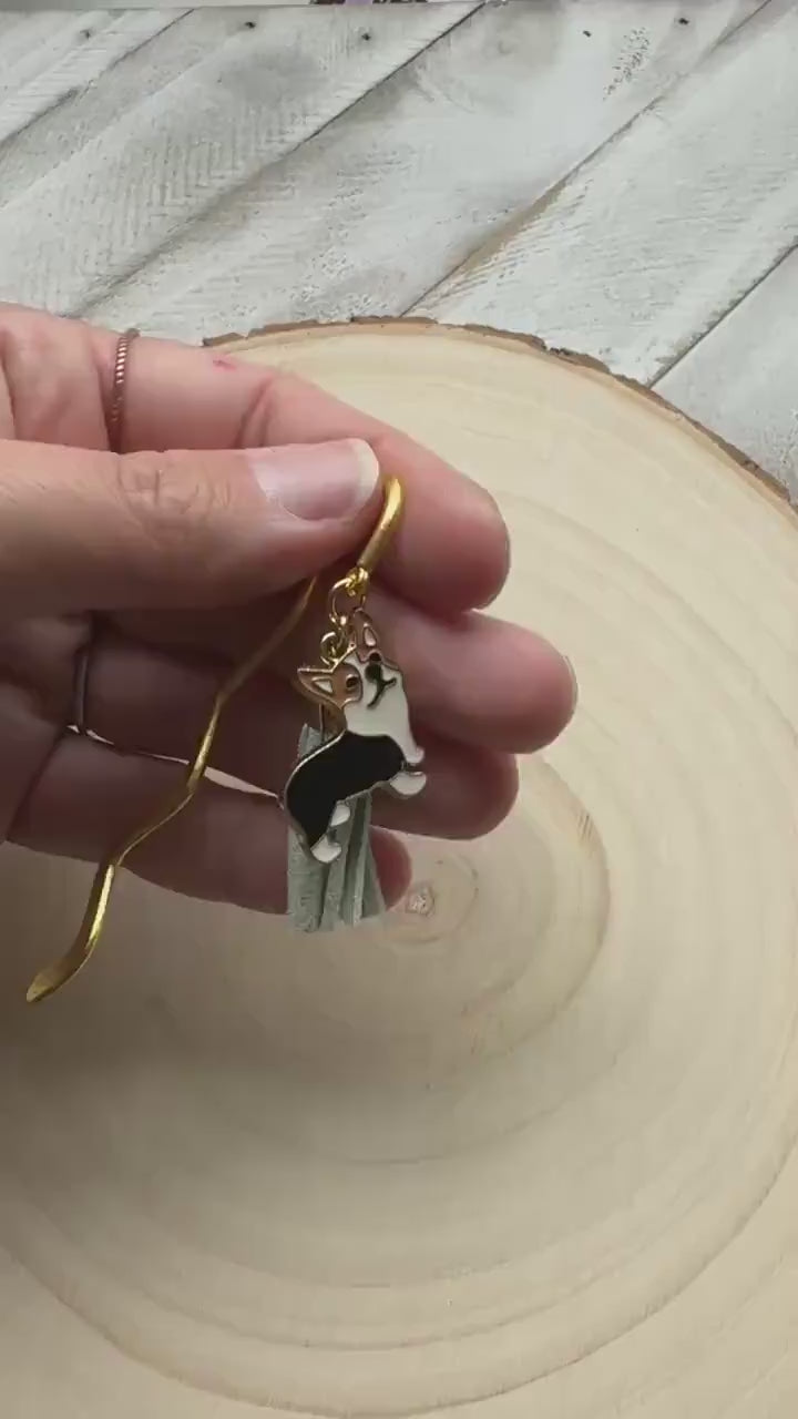 Dog Bookmark, Bookmark for Women, Tassel Bookmark, Book Lover Gift, English Teacher Gift, Bookworm Gifts, Friend Gifts for Birthday