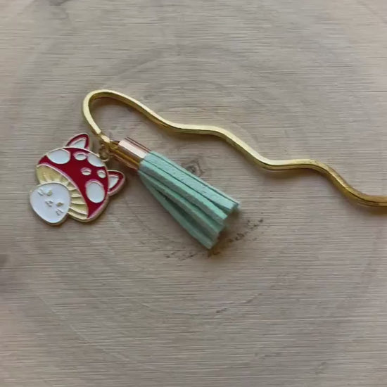 Cat Bookmark, Mushroom Bookmark, Cottagecore Bookmark, Bookmark for Women, Book Lover Gift, Galentines Day Gifts for Best Friend, Kawaii