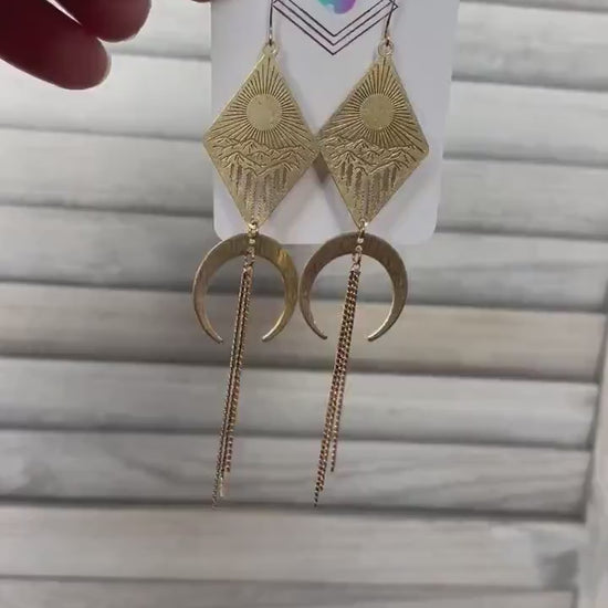 Mountain Earrings Dangle, Nature Lover Gift, Witchy Earrings, Moon Jewelry, Western Earrings, Geometric Earrings Dangle, Teen Girl Jewelry