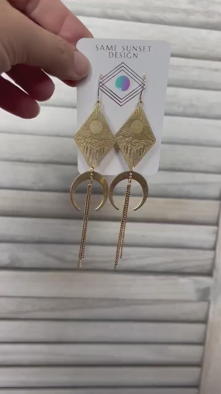 Mountain Earrings Dangle, Nature Lover Gift, Witchy Earrings, Moon Jewelry, Western Earrings, Geometric Earrings Dangle, Teen Girl Jewelry